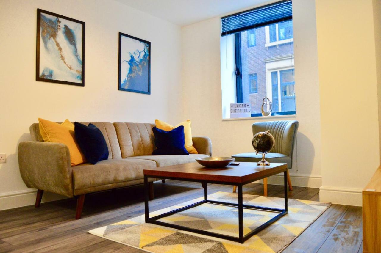 Qh31 - City Centre Location With 2 Double Bedrooms Sleeping Up To 4 People - Spacious Work Or Leisure Apartment Sheffield Ngoại thất bức ảnh